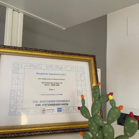 Margherita Apartment Барі Екстер'єр фото