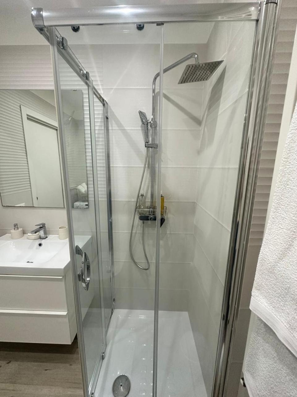 Margherita Apartment Барі Екстер'єр фото